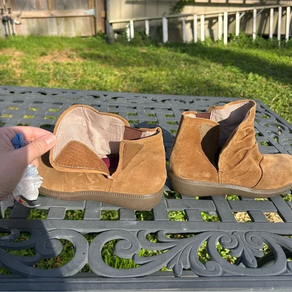 Munro Scout Tobacco Suede Ruched‎ Water Resistant Comfort Bootie size 5.5 - Picture 8 of 10